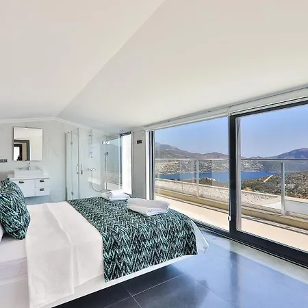 4 Bedroom - 4780 Villa Kalkan