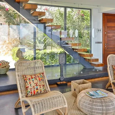 4 Bedroom - 4780