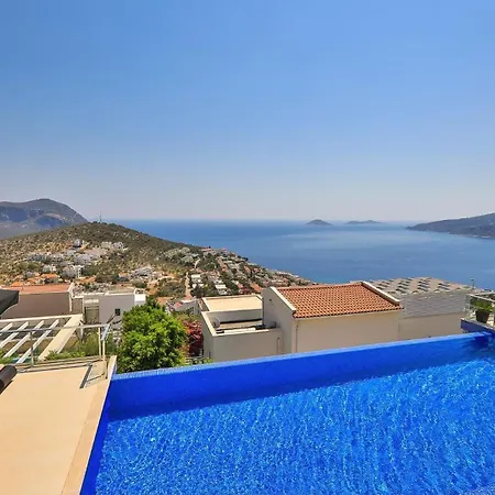 4 Bedroom - 4780 * Kalkan