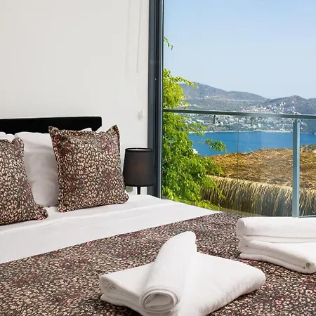 4 Bedroom - 4780 * Kalkan